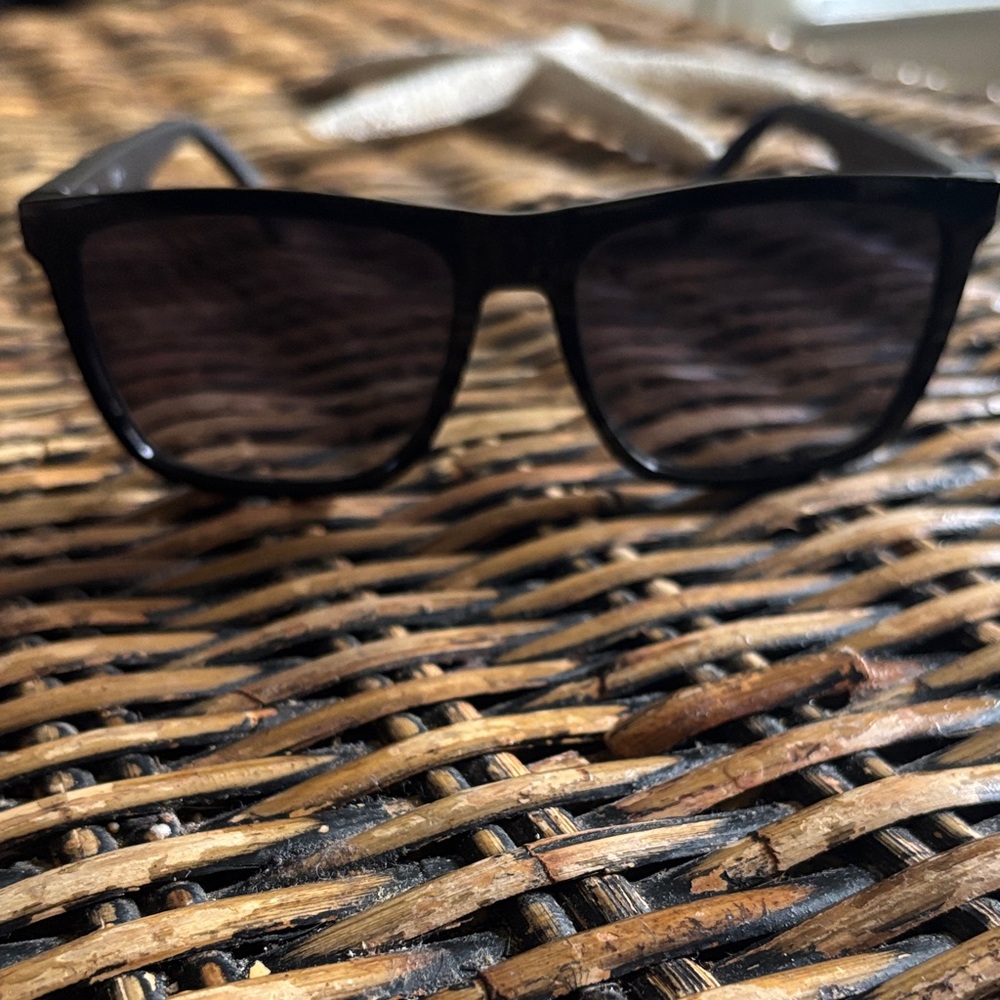 Men’s Black Sunglasses